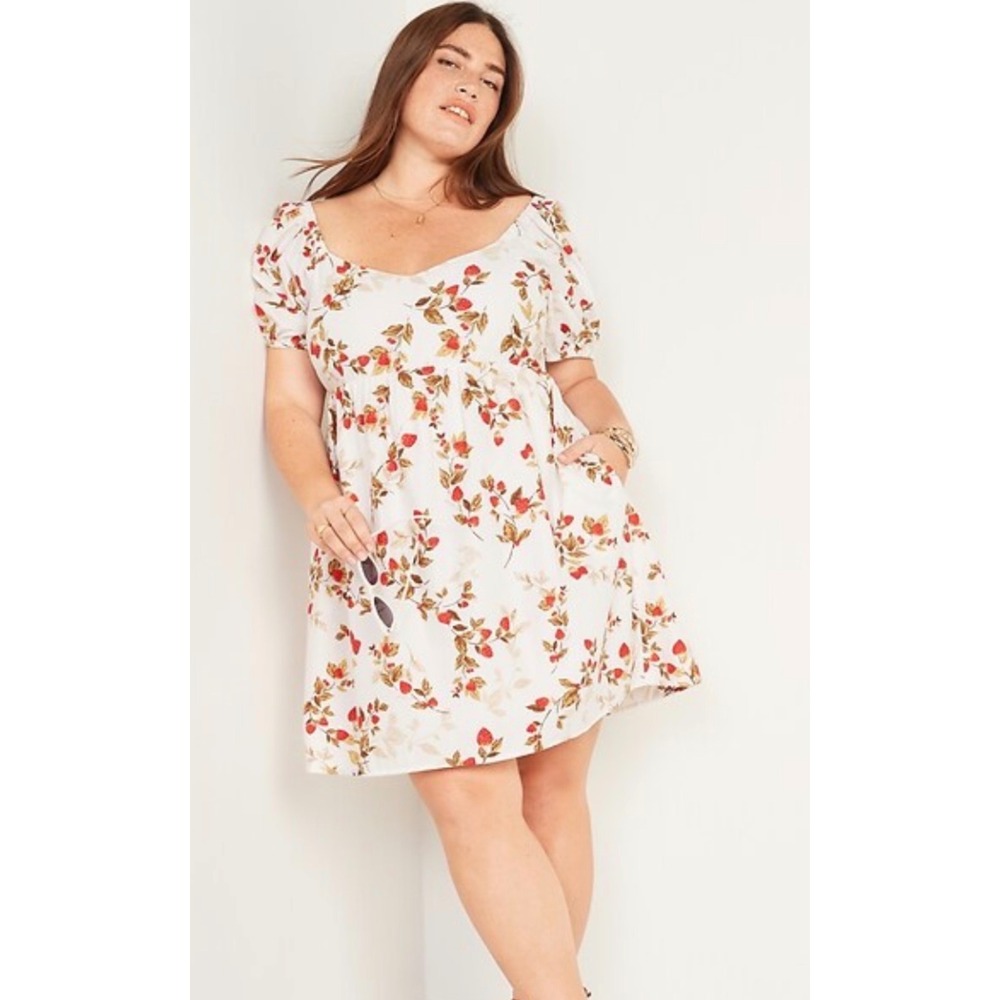 NWT Old Navy Plus Size 4X Cream Strawberry Cottage Smock Puff Sleeve Mini Dress